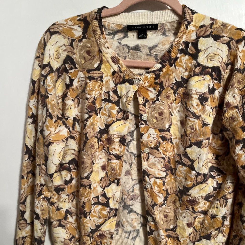 Banana Republic Cardigan Sweater SZ L